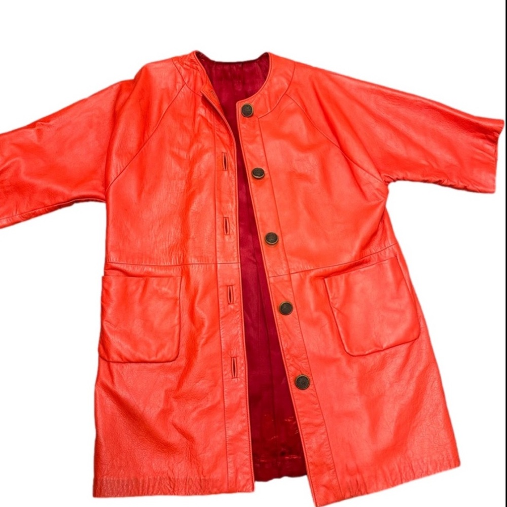 Vintage 60s Mod Red Leather Women's Coat button‎ up long mandarin three quarter
